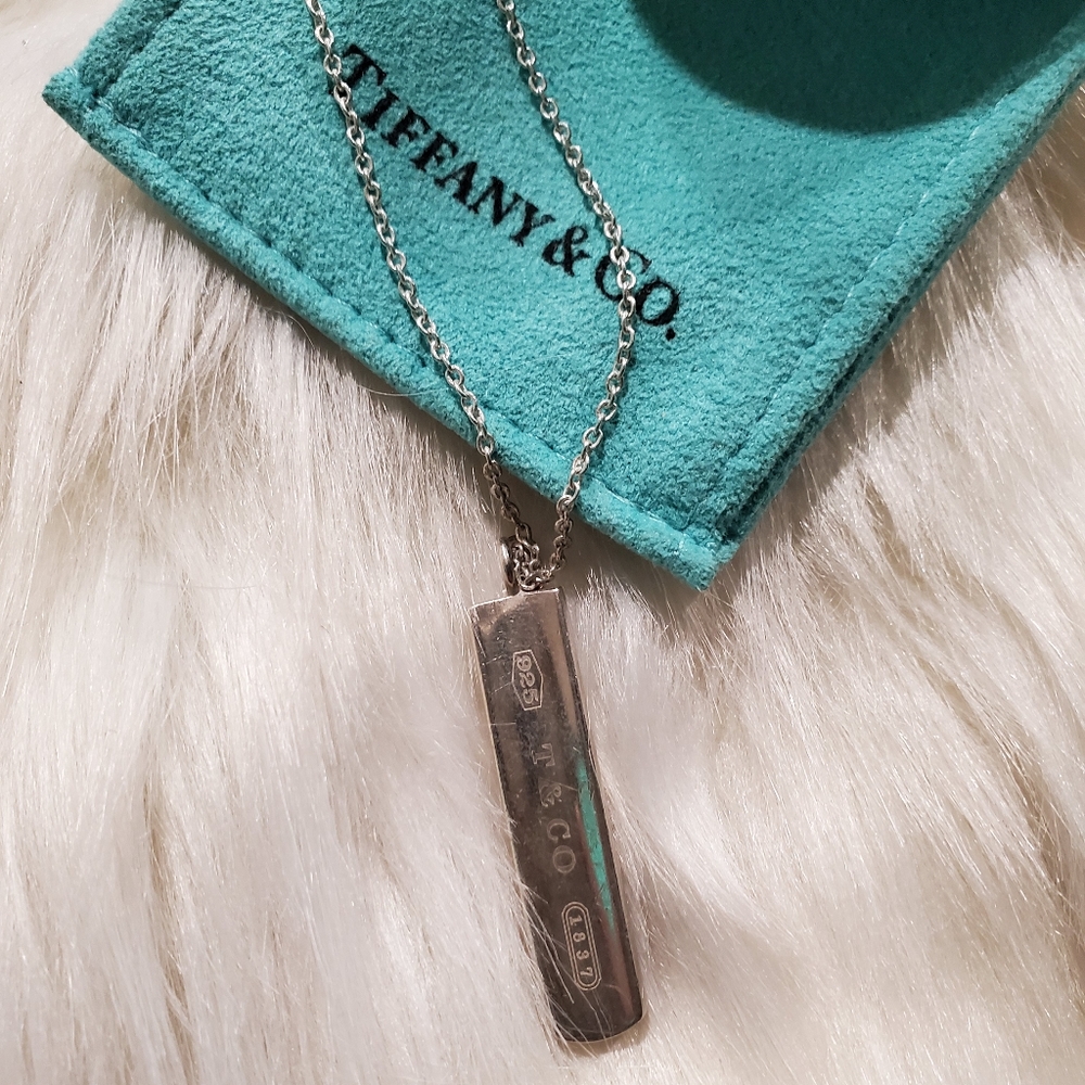 Tiffany Bar Necklace SOLD - Picture 2 of 2